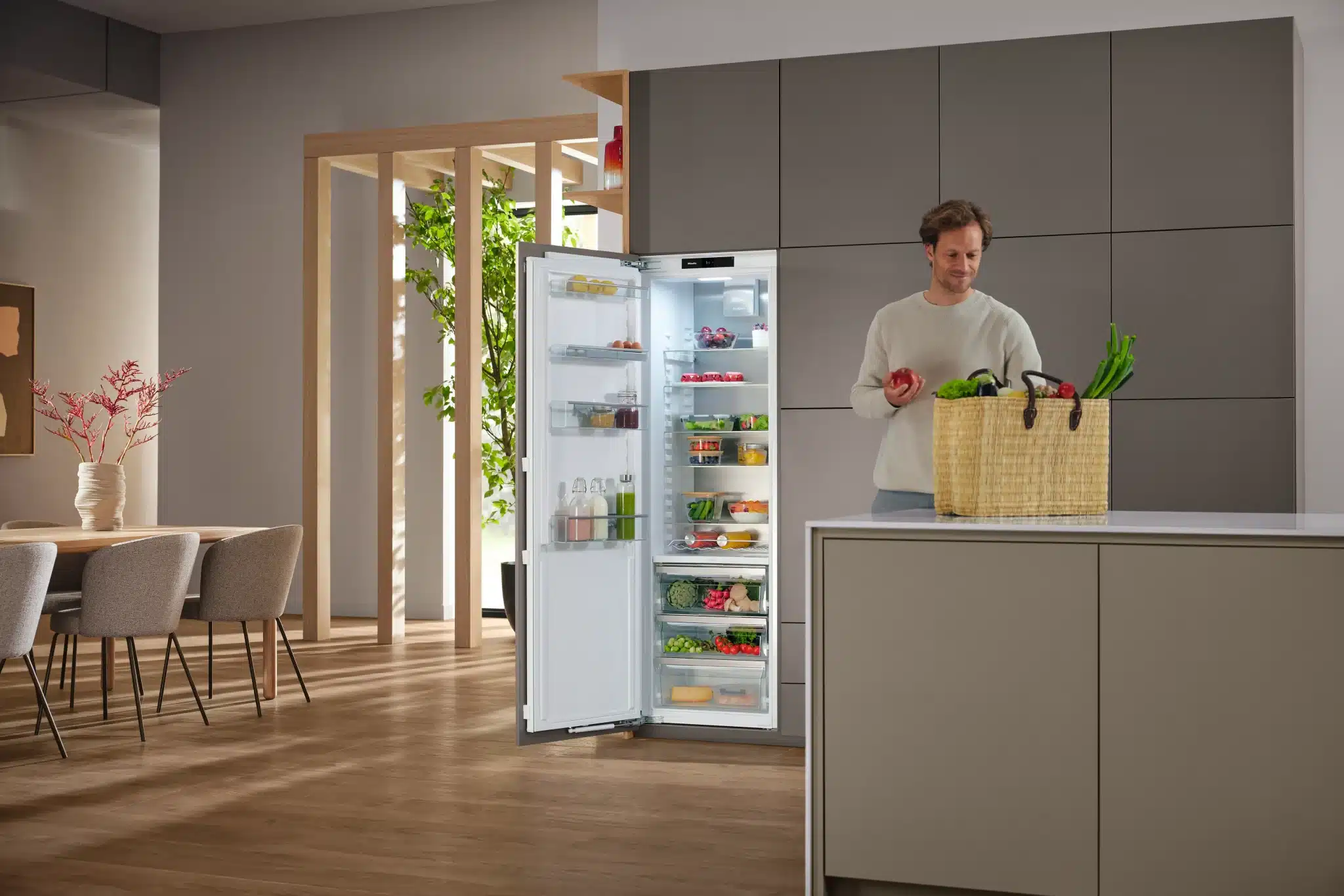 Miele Integrerbart køleskab K 7747 C - Billede 2
